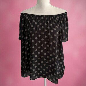VINCE CAMUTO Black Sheer Off The Shoulder Top Size XS